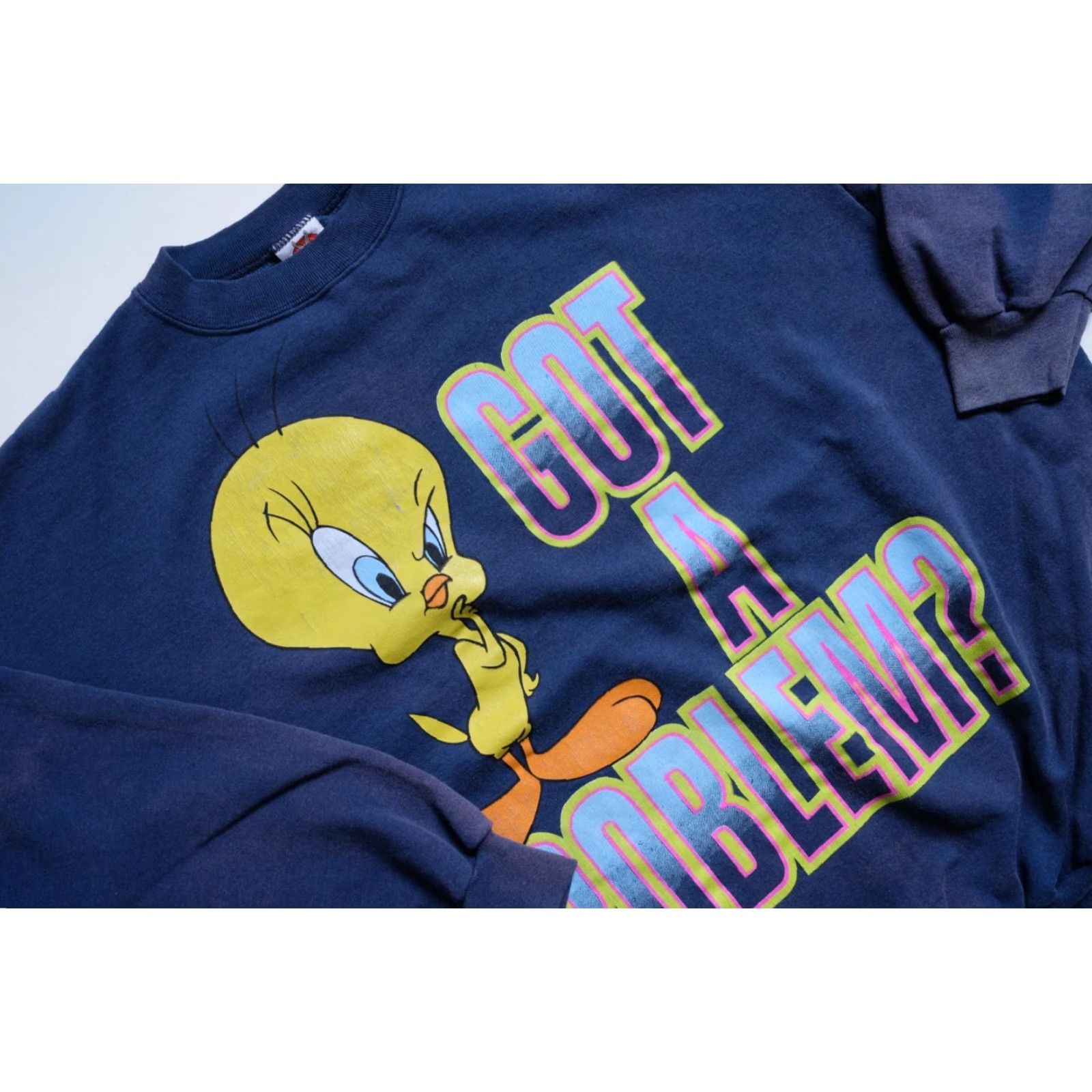 Vintage VINTAGE LOONEY TUNES TWEETY BIRD CARTOON GOT A PROBLEM? VTG 90s RETRO SWEATSHIRT BLUE 1997 XL Size US XL / EU 56 / 4 - 5 Thumbnail