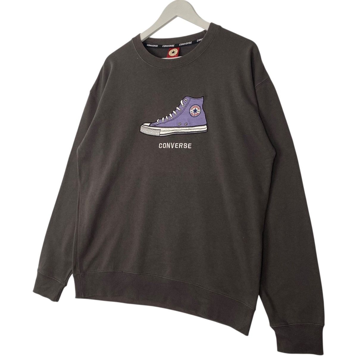 Vintage Vintage Converse Shoes Sweatshirt Crewneck Big Logo Size LL Size US L / EU 52-54 / 3 - 2 Thumbnail