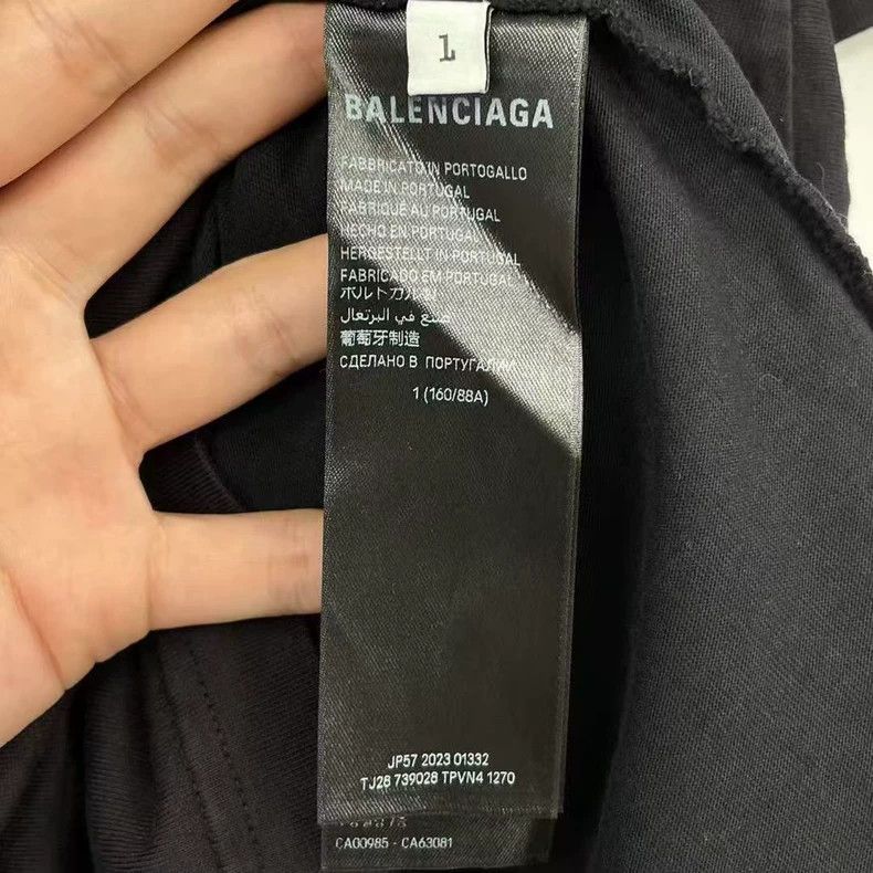 Balenciaga Balenciaga Post-it Short Sleeve Size US S / EU 44-46 / 1 - 4 Thumbnail