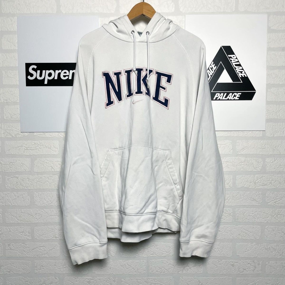 Nike VINTAGE NIKE SPELLOUT HOODIE Size US L / EU 52-54 / 3 - 1 Thumbnail