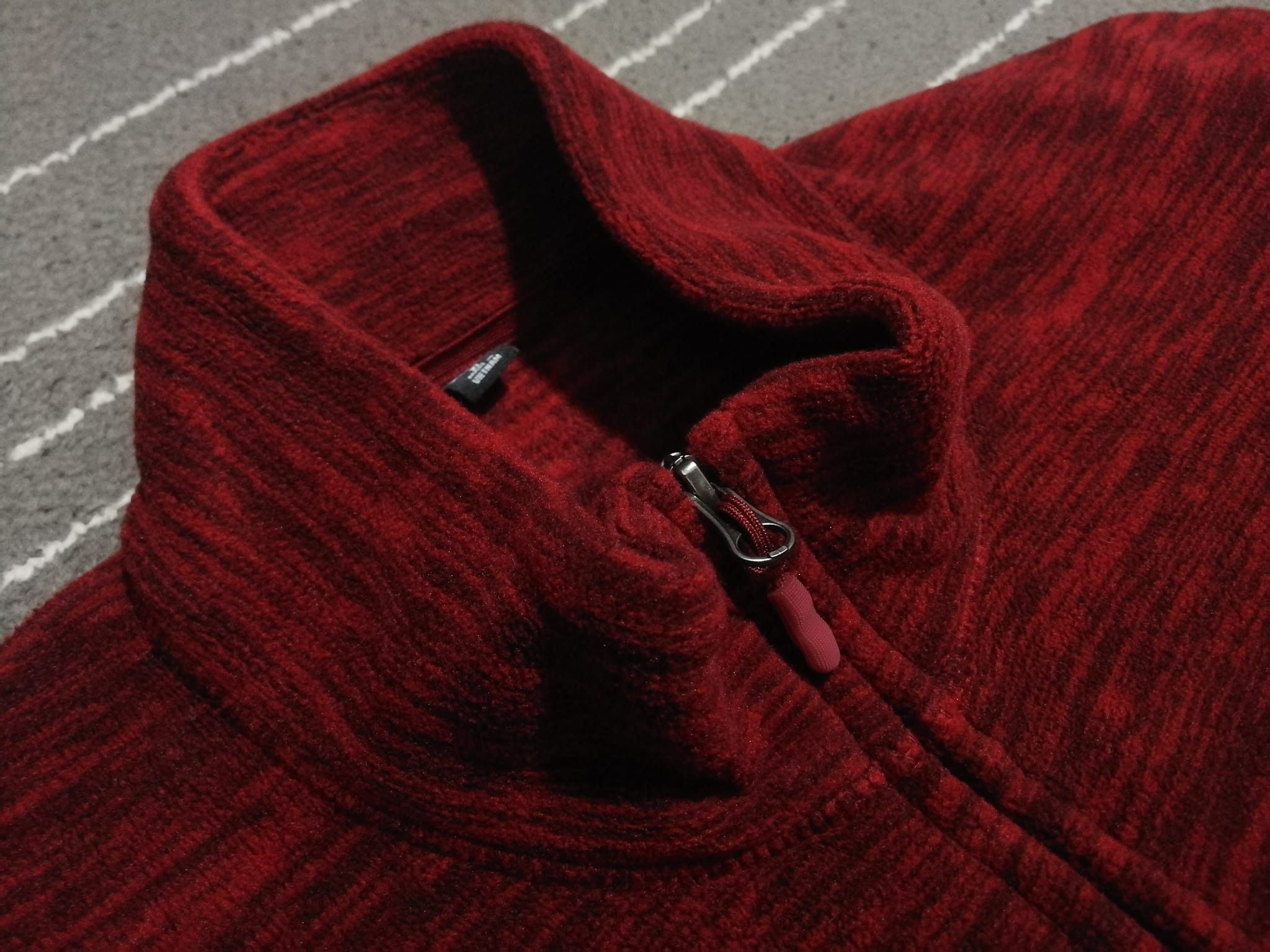 Uniqlo Uniqlo knit wear jacket L Size US L / EU 52-54 / 3 - 6 Thumbnail