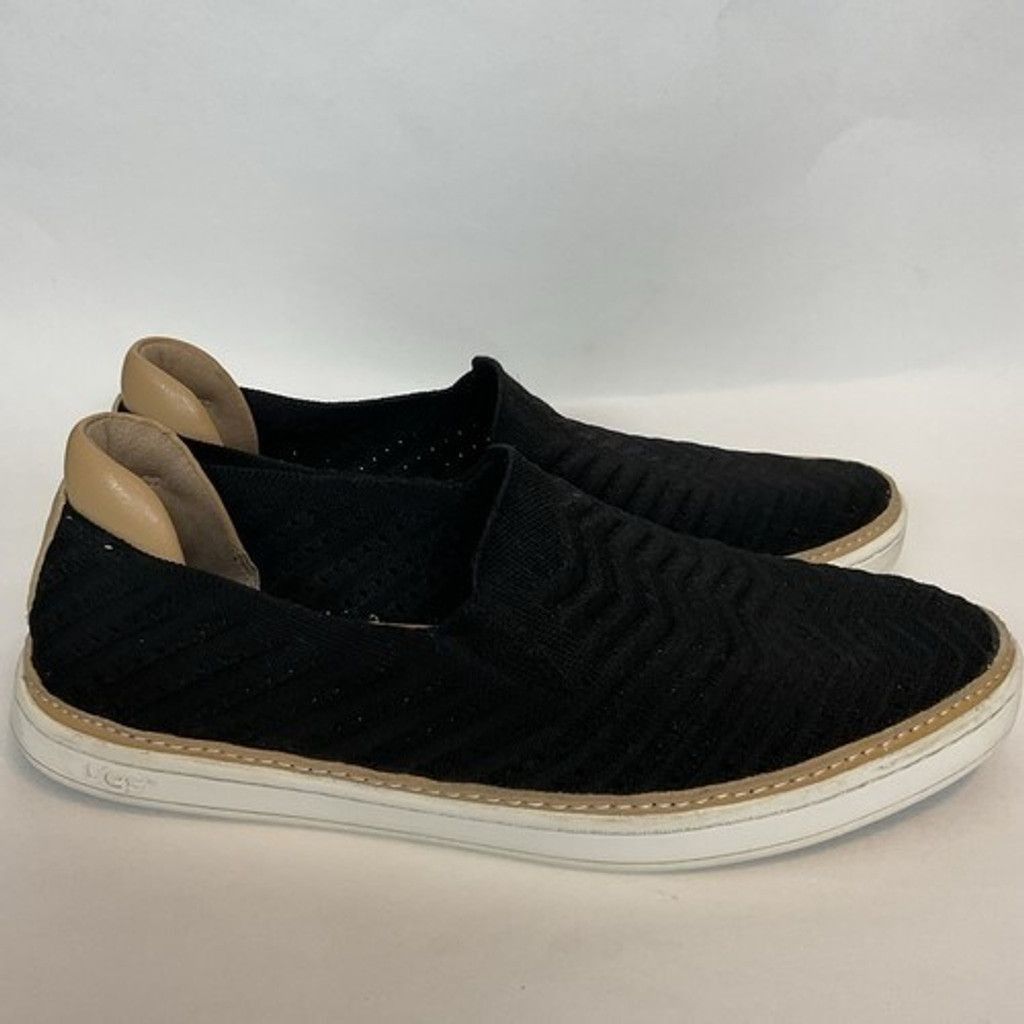 Ugg UGG Sammy Knit Chevron Breathable Sneakers Women Size 8.5 Size US 8.5 / IT 38.5 - 6 Thumbnail