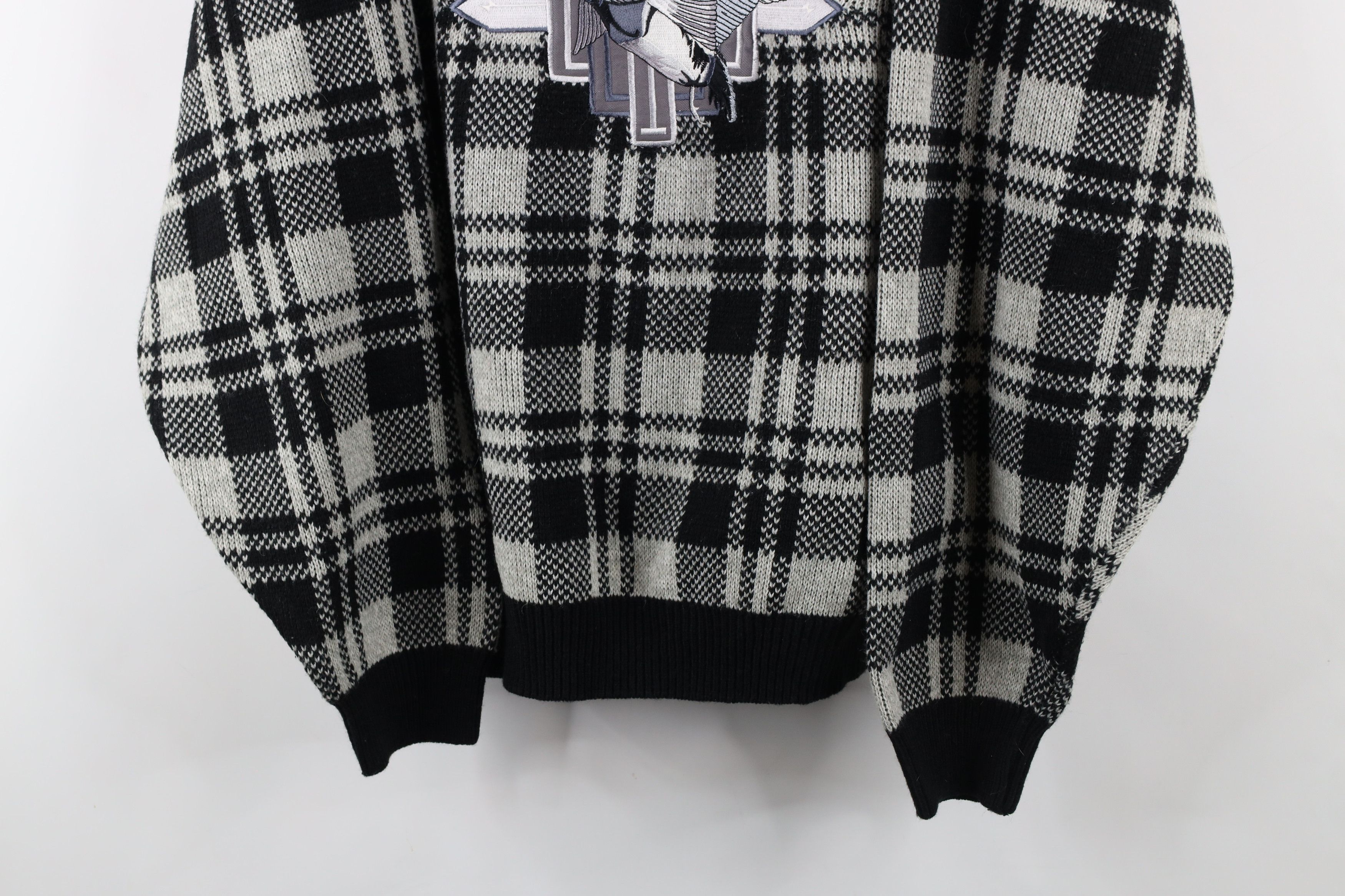 Vintage Vintage 90s Streetwear Nature Duck Crewneck Sweater Plaid Size US XL / EU 56 / 4 - 3 Thumbnail