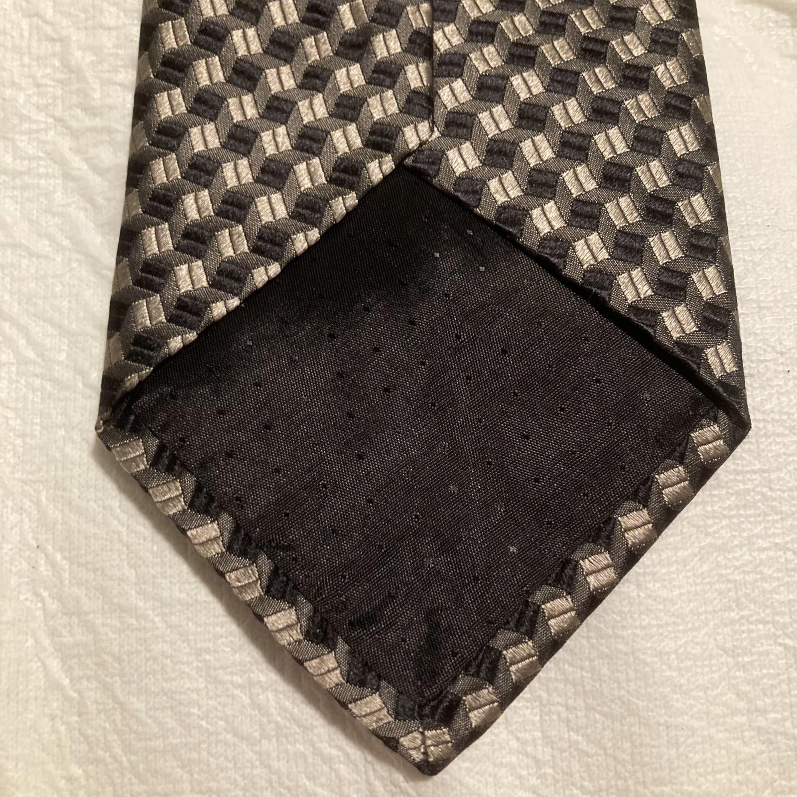 Designer NWOT Geoffrey Beene Tie 57/4 Size ONE SIZE - 5 Thumbnail