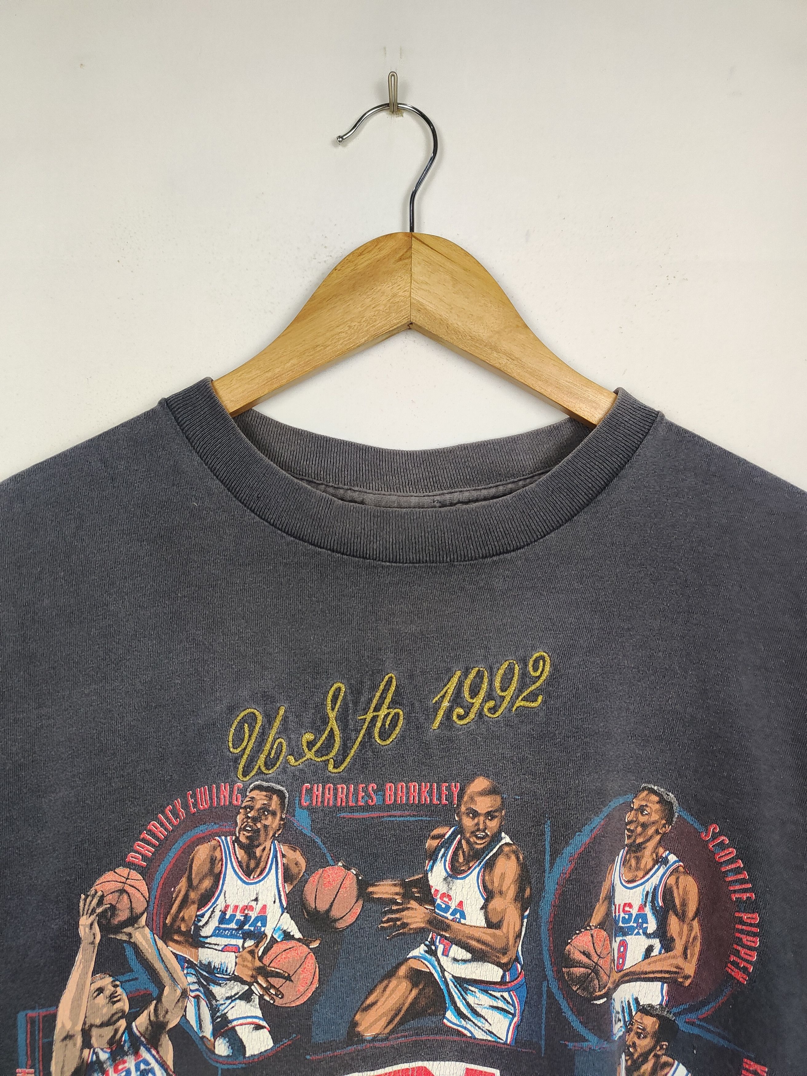 NBA × Vintage Vintage Sunfaded 90s USA Basketball Team 1992 Lineup Shirt Size US M / EU 48-50 / 2 - 2 Thumbnail