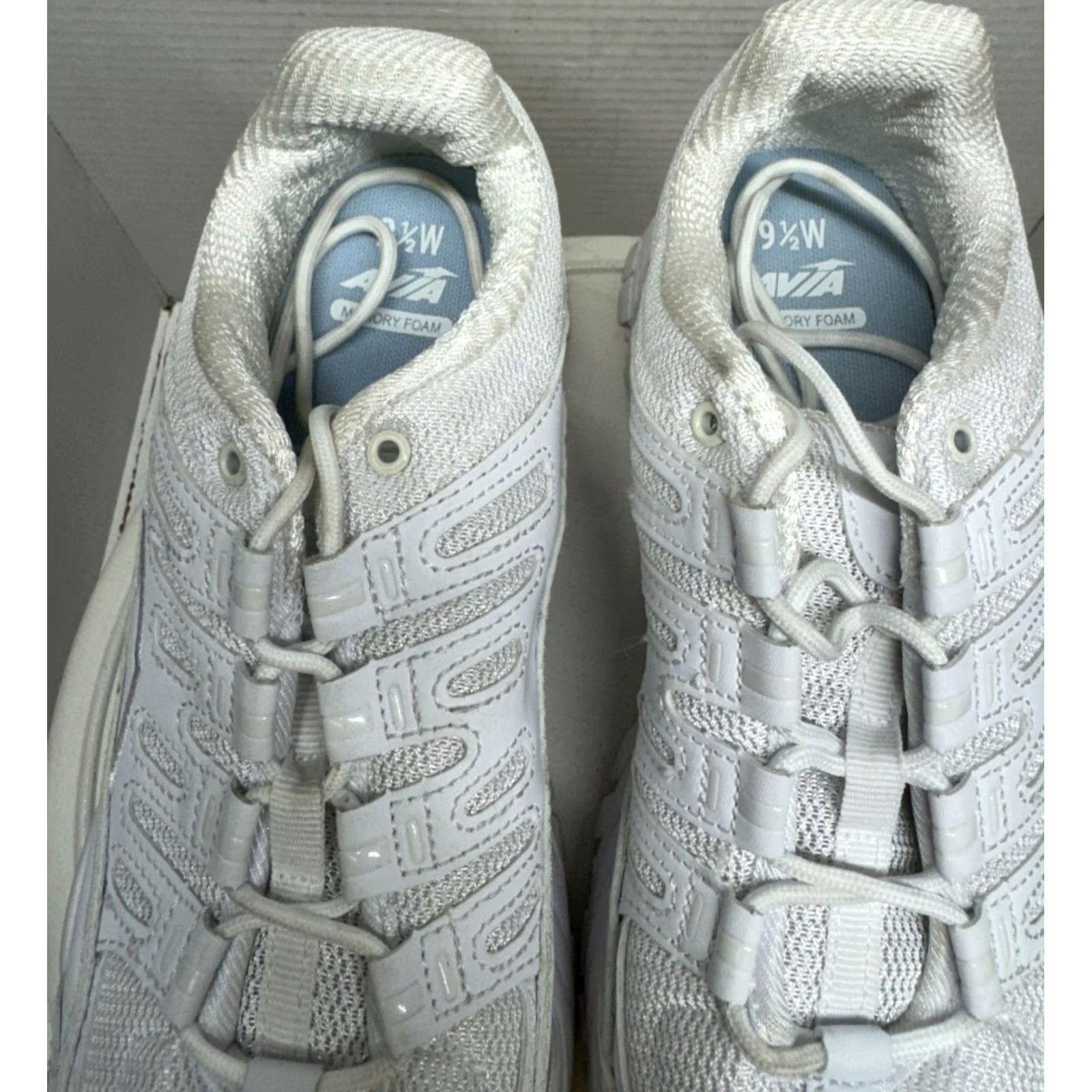 Avia Avia Sneaker Women's White Leather Low Top Lace Up Athletic Shoes 9.5 W Size L / US 10 / IT 46 - 5 Thumbnail