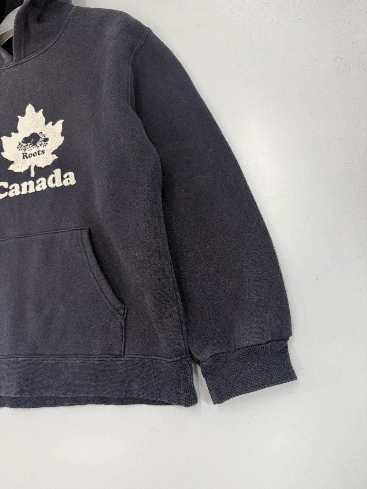 Roots 🔥 Vtg Roots Athletic Faded Boxy Fit Hoodie made in Canada Size US M / EU 48-50 / 2 - 2 Thumbnail