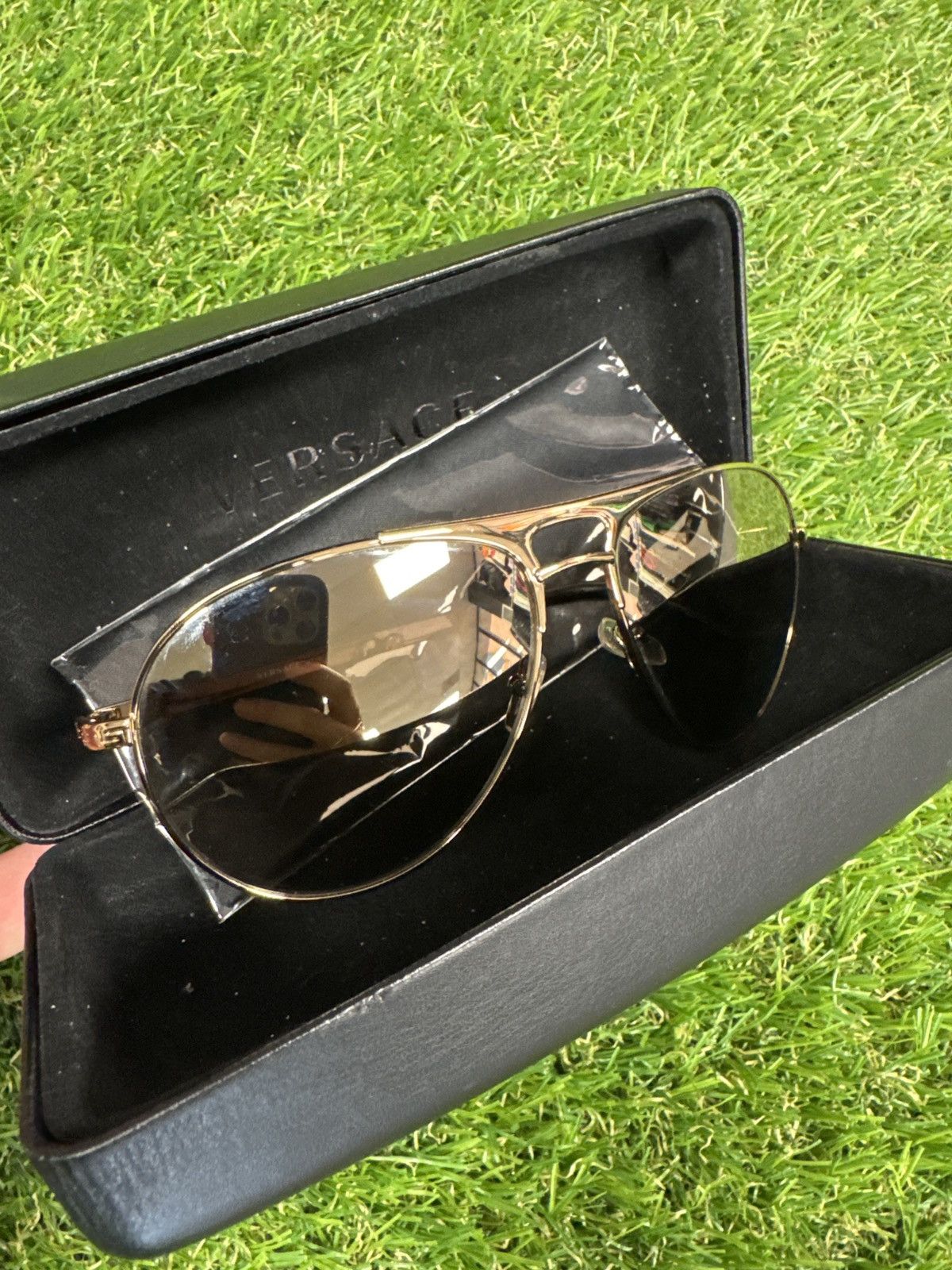 Versace VERSACE SUNGLASSES GOLD AND BLACK Size 40 - 1 Thumbnail