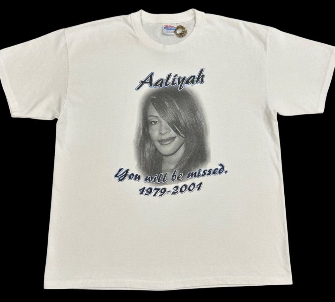 Other Vintage 2001 Rare XL Aaliyah Memorial T-Shirt Size US XL / EU 56 / 4 - 1 Thumbnail