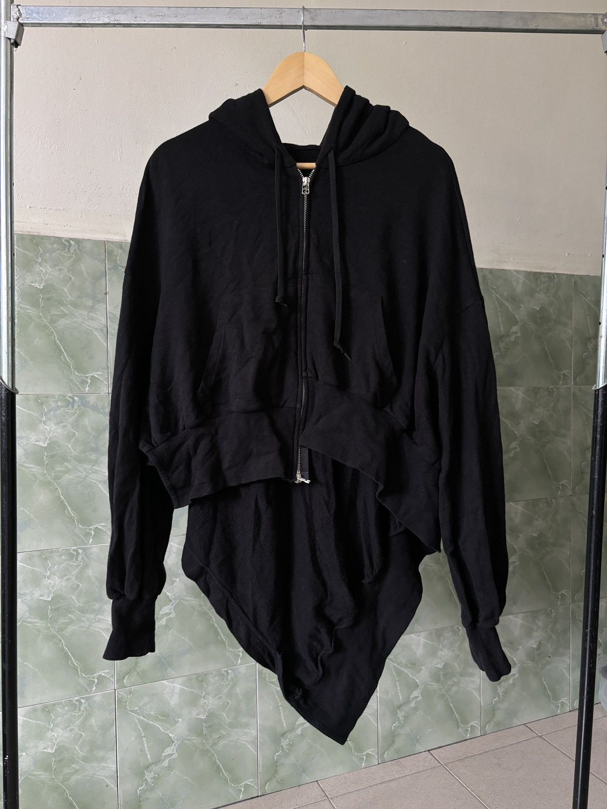 Yohji Yamamoto Rare Yohji Yamamoto French Terry Unbalanced Hoody Size S / US 4 / IT 40 - 1 Thumbnail