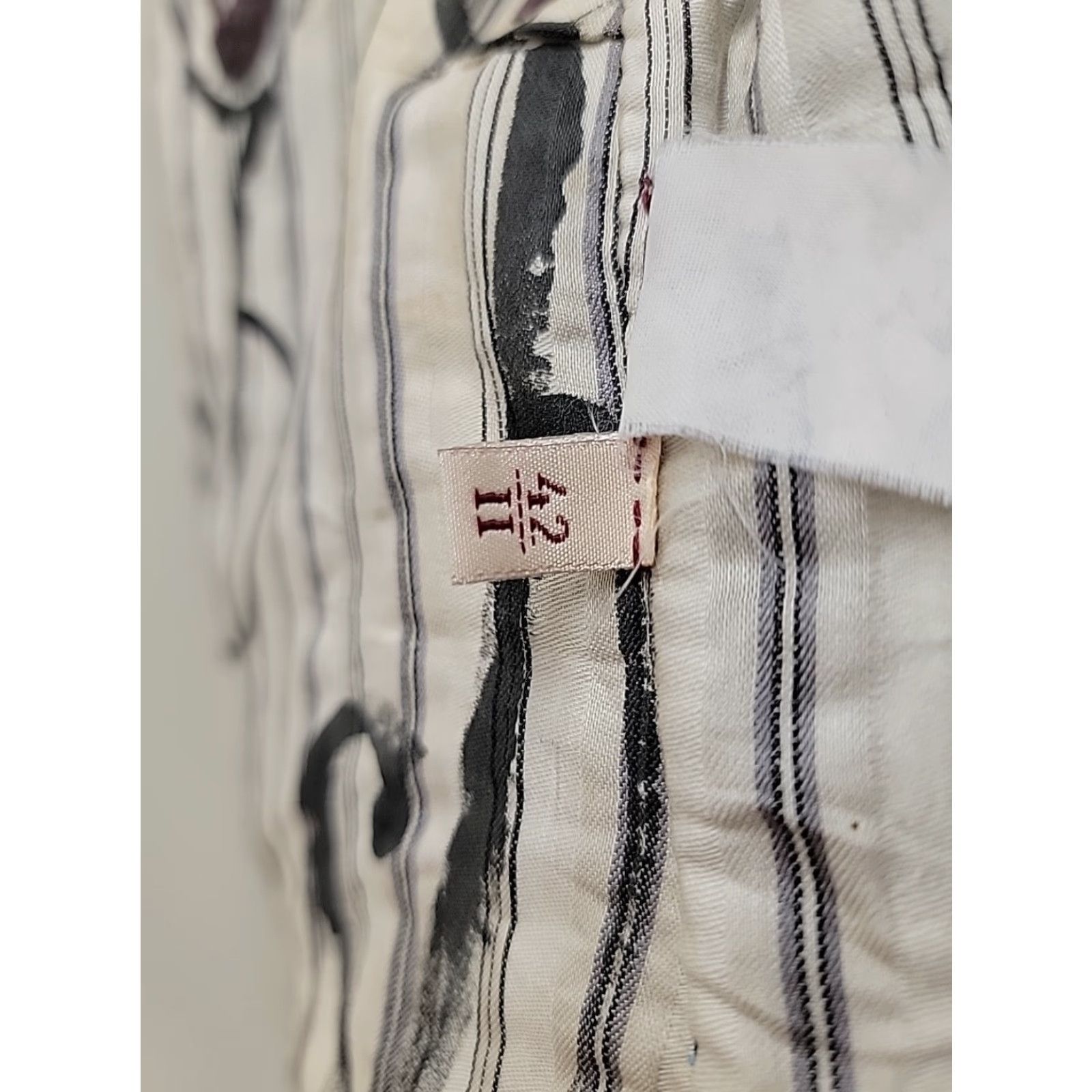 Vintage ANTONIO MARRAS Vest Mens 42 Black Sun Sequin Art N/A Chest 19.5 Length 21.5 Jun 2014 Vintage-style Size US XS / EU 42 / 0 - 5 Thumbnail