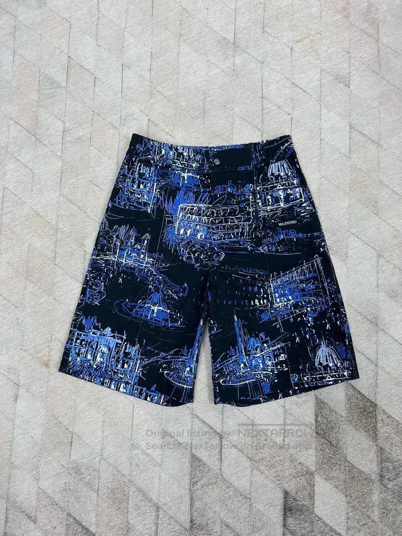 Valentino Valentino Hand-painted cargo shorts Size US 32 / EU 48 - 1 Thumbnail