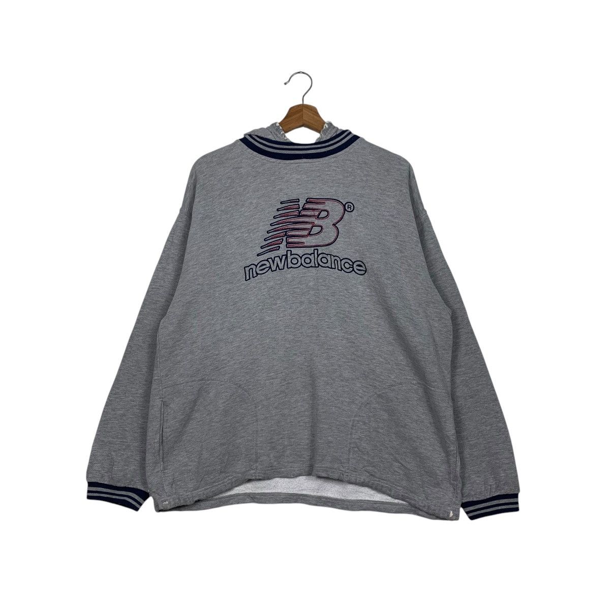 New Balance Vintage NEW BALANCE Big Logo Pullover Hoodies #1594-C71 Size US L / EU 52-54 / 3 - 10 Thumbnail