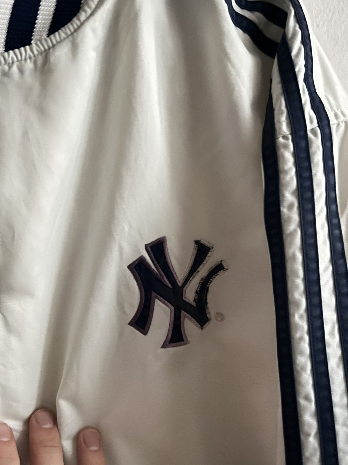 Adidas Vintage Adidas Yankees Bomber Jacket Size US XL / EU 56 / 4 - 3 Thumbnail