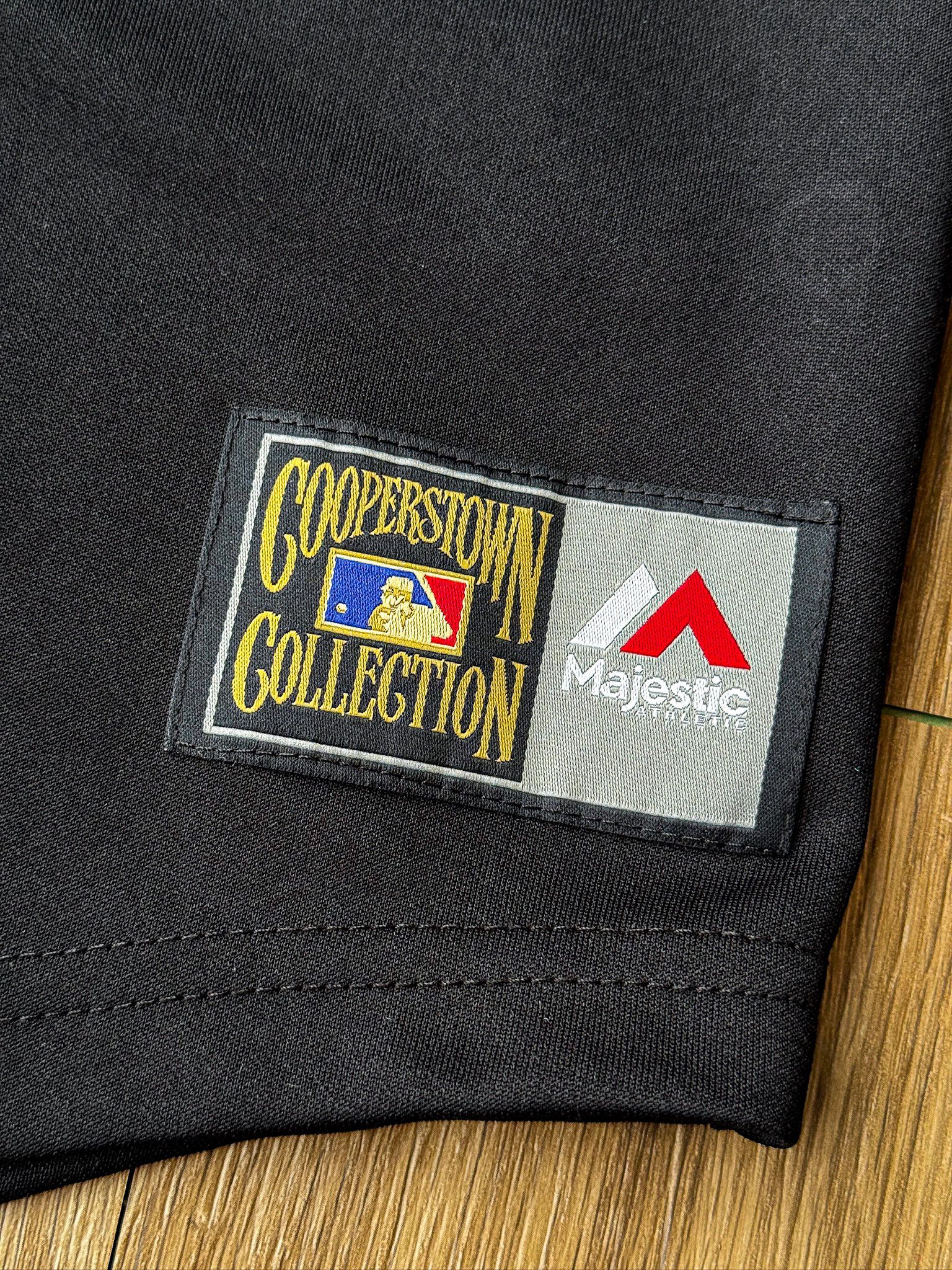 Majestic Majestic New York Yankees Cooperstown Collection Jersey Size US L / EU 52-54 / 3 - 7 Thumbnail