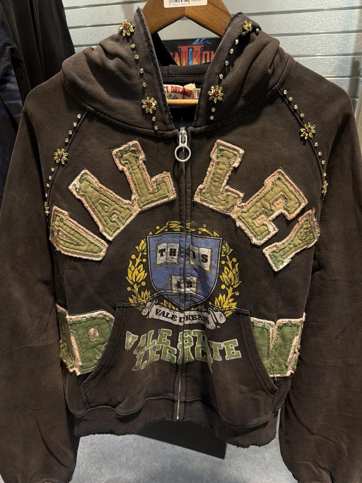 Vale L - Vale Zip Up Black Stone Studded Hoodie Authentic Valley Size US L / EU 52-54 / 3 - 4 Thumbnail