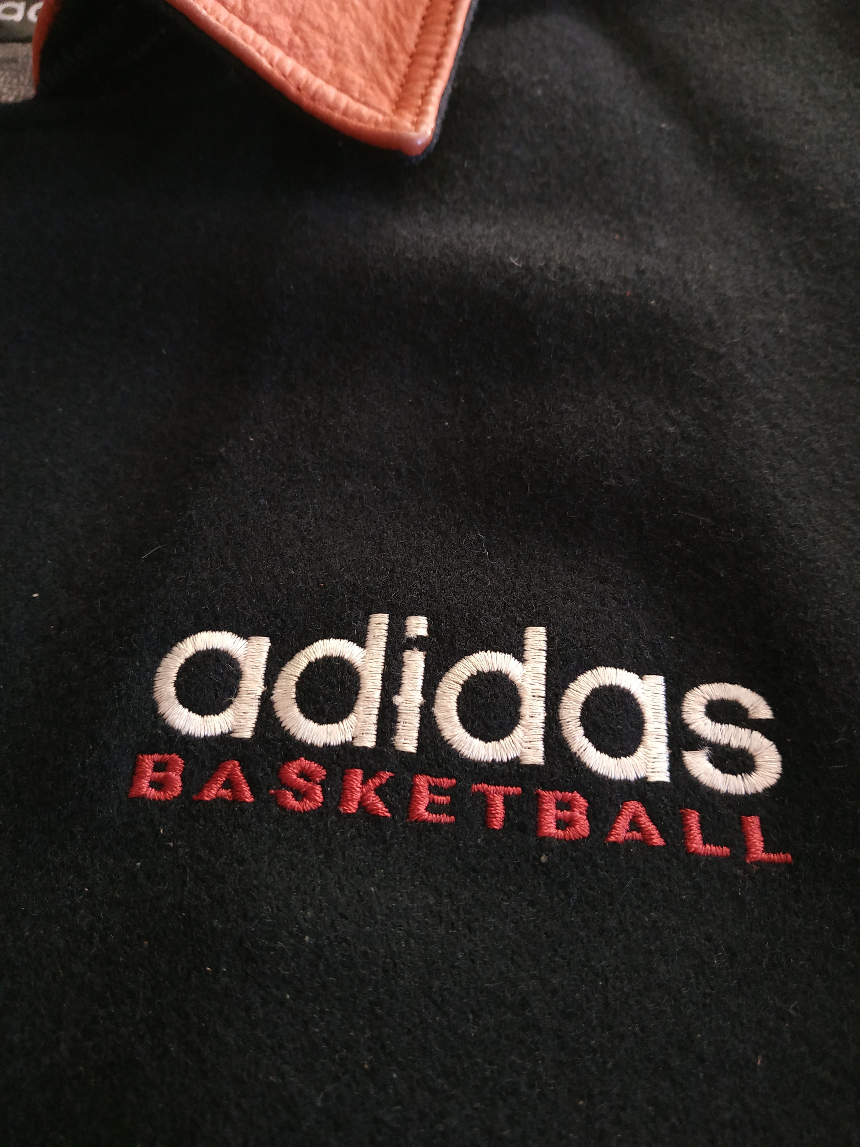 Adidas × Vintage Adidas Men's Vintage 90's Wool Bomber Jacket, s. MEDIUM Size US M / EU 48-50 / 2 - 5 Thumbnail