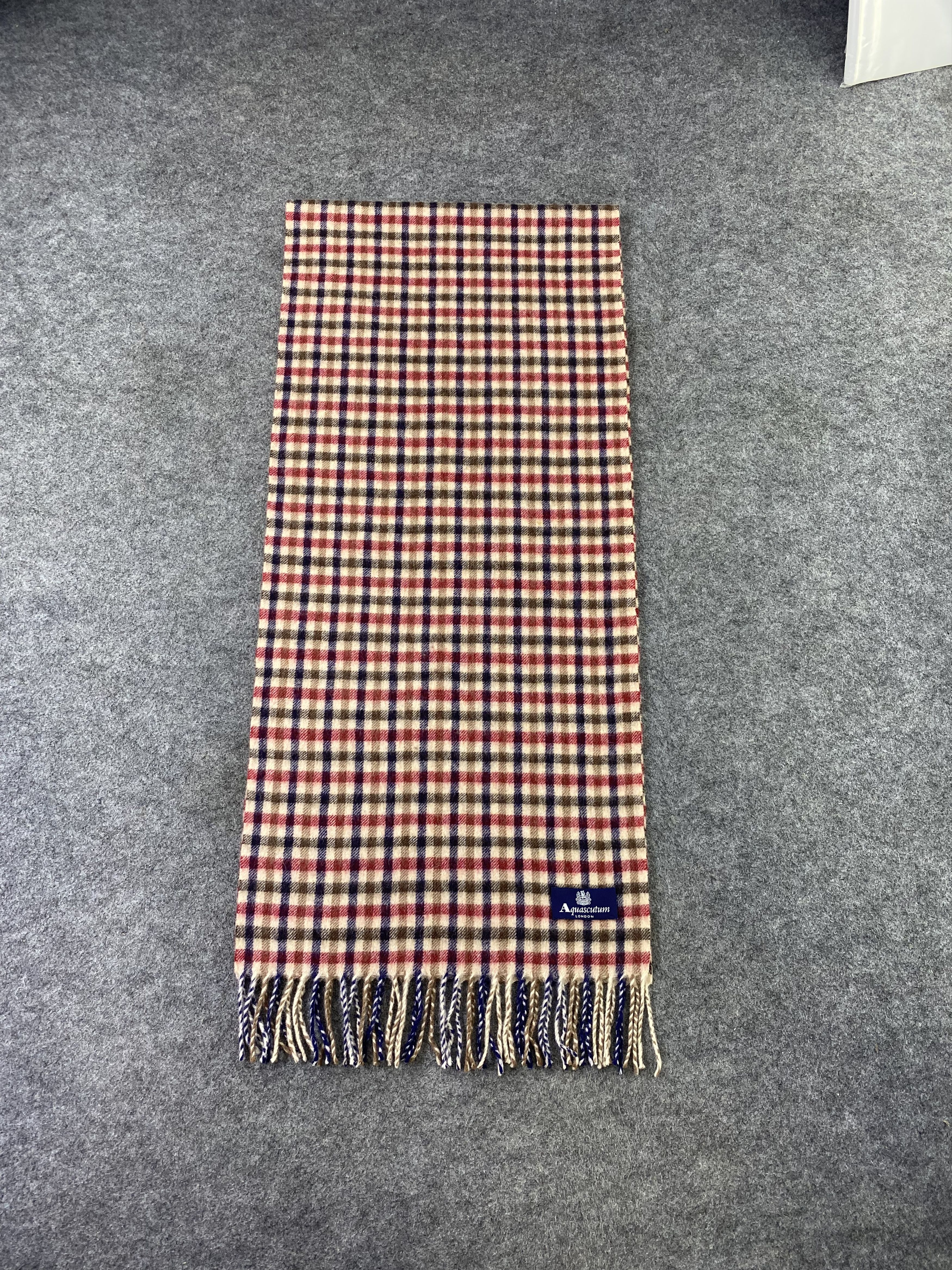 Aquascutum Aquasqutum Muffler / Scarf / Neckwear -T1494 Size ONE SIZE - 2 Thumbnail