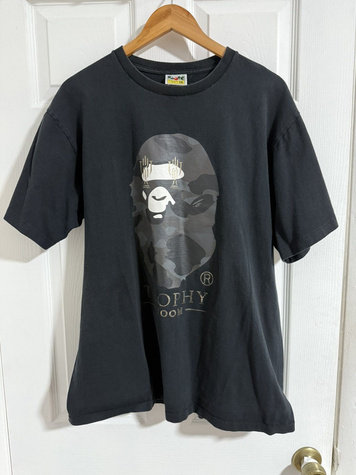 Bape Bape trophy room tee Size US XXL / EU 58 / 5 - 1 Thumbnail