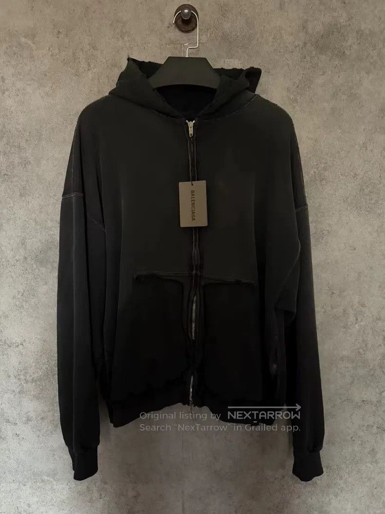Balenciaga Balenciaga Tape Logo Zip-Up Hoodie Jacket Size US S / EU 44-46 / 1 - 2 Thumbnail