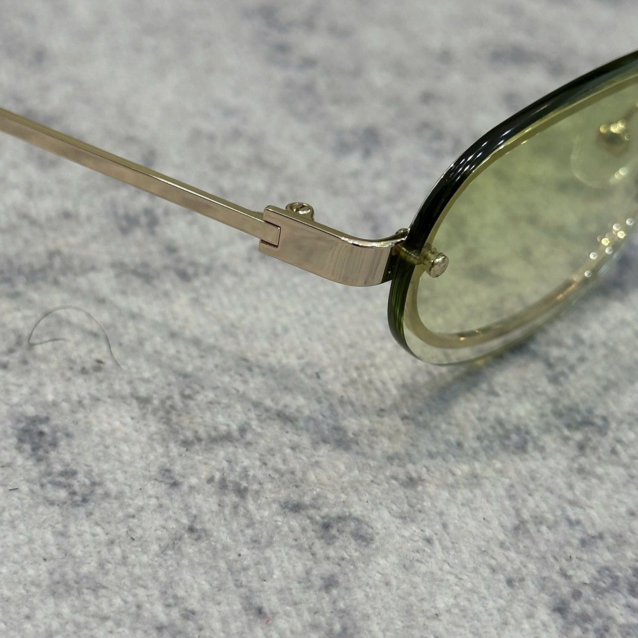 Off-White OFF-WHITE MIAMI SUNGLASSES GOLD GRADIENT G Size ONE SIZE - 4 Thumbnail