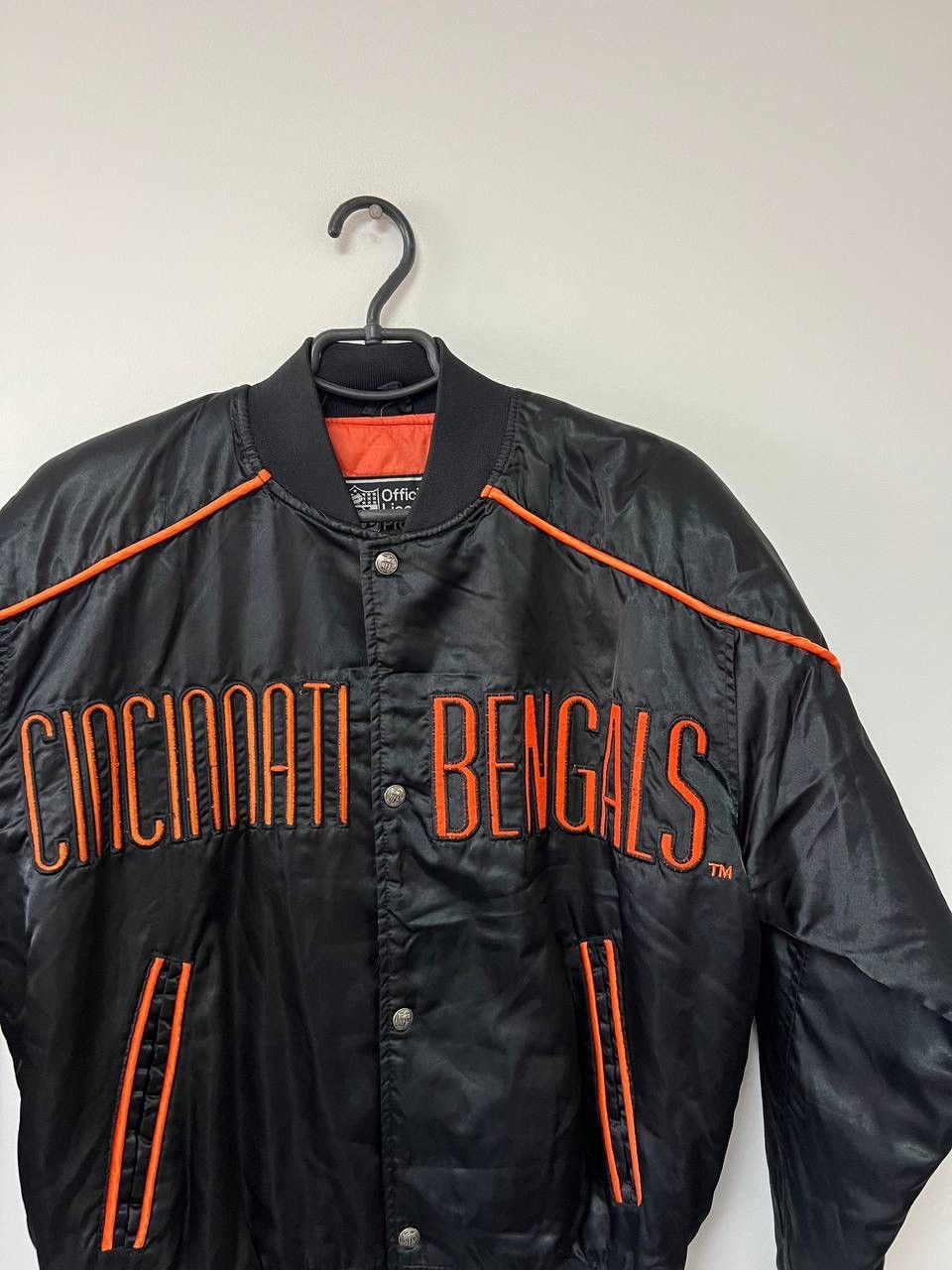 Other Vintage 90s Cincinnati Bengals Bomber Jacket Nfl Campri S/M Size US M / EU 48-50 / 2 - 11 Thumbnail