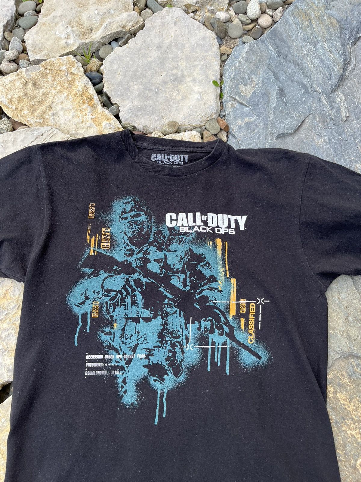Vintage Vintage Call of Duty Black Ops 2010 tee Activision game COD Size US M / EU 48-50 / 2 - 3 Thumbnail