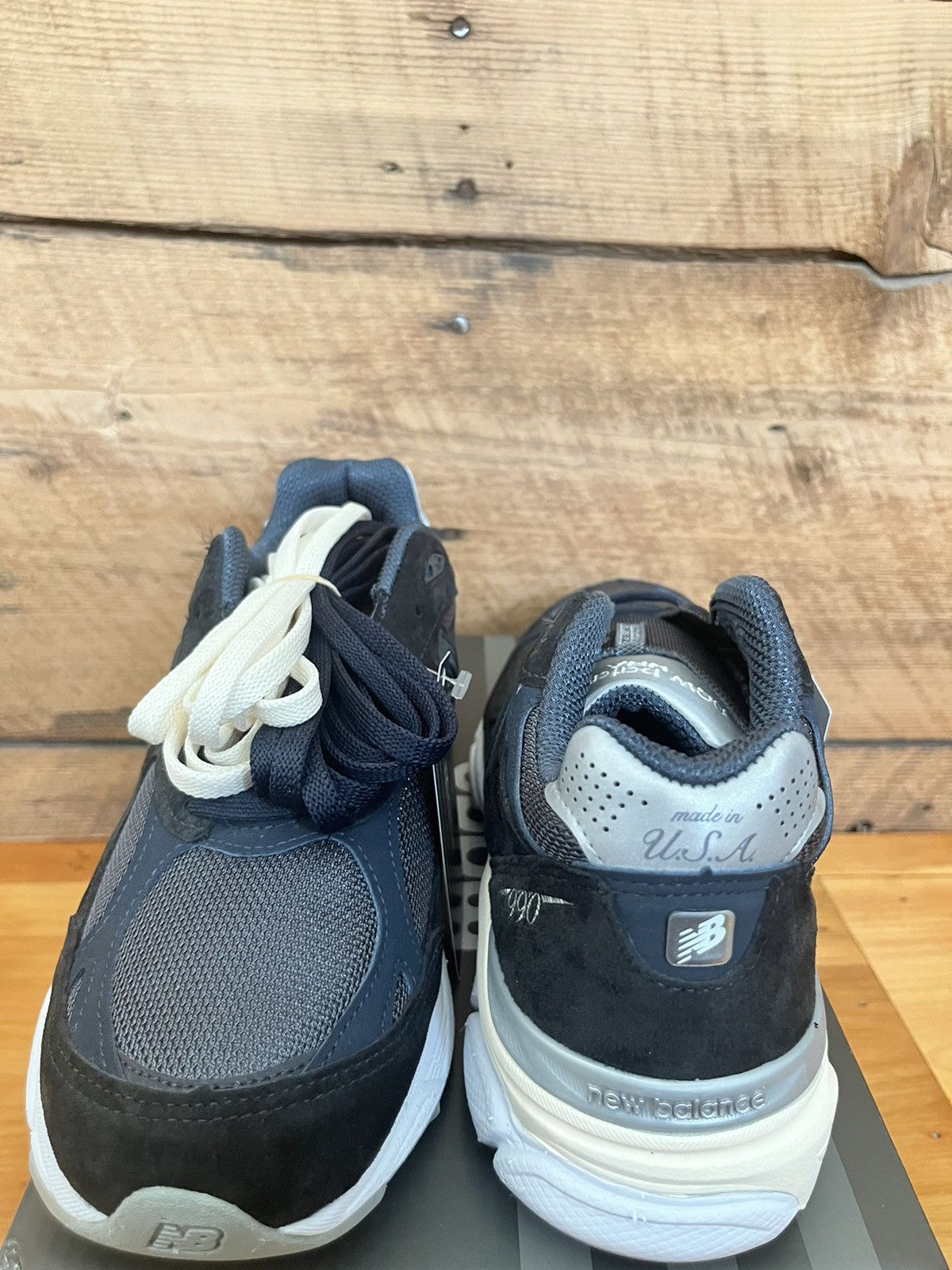 New Balance New Balance x Kith 990v3 Genesis Made In USA Ronnie Fieg Size US 9 / EU 42 - 9 Thumbnail