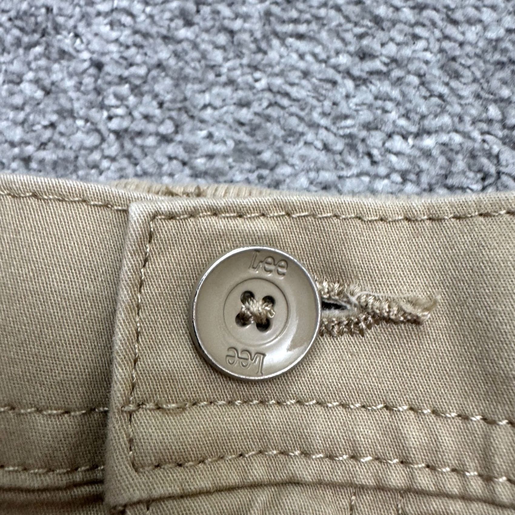 Lee VINTAGE Lee Relaxed Fit Mid Rise Cargo Capri Cropped Pants Womens M Khaki Cotton Size 32" / US 10 / IT 46 - 5 Thumbnail