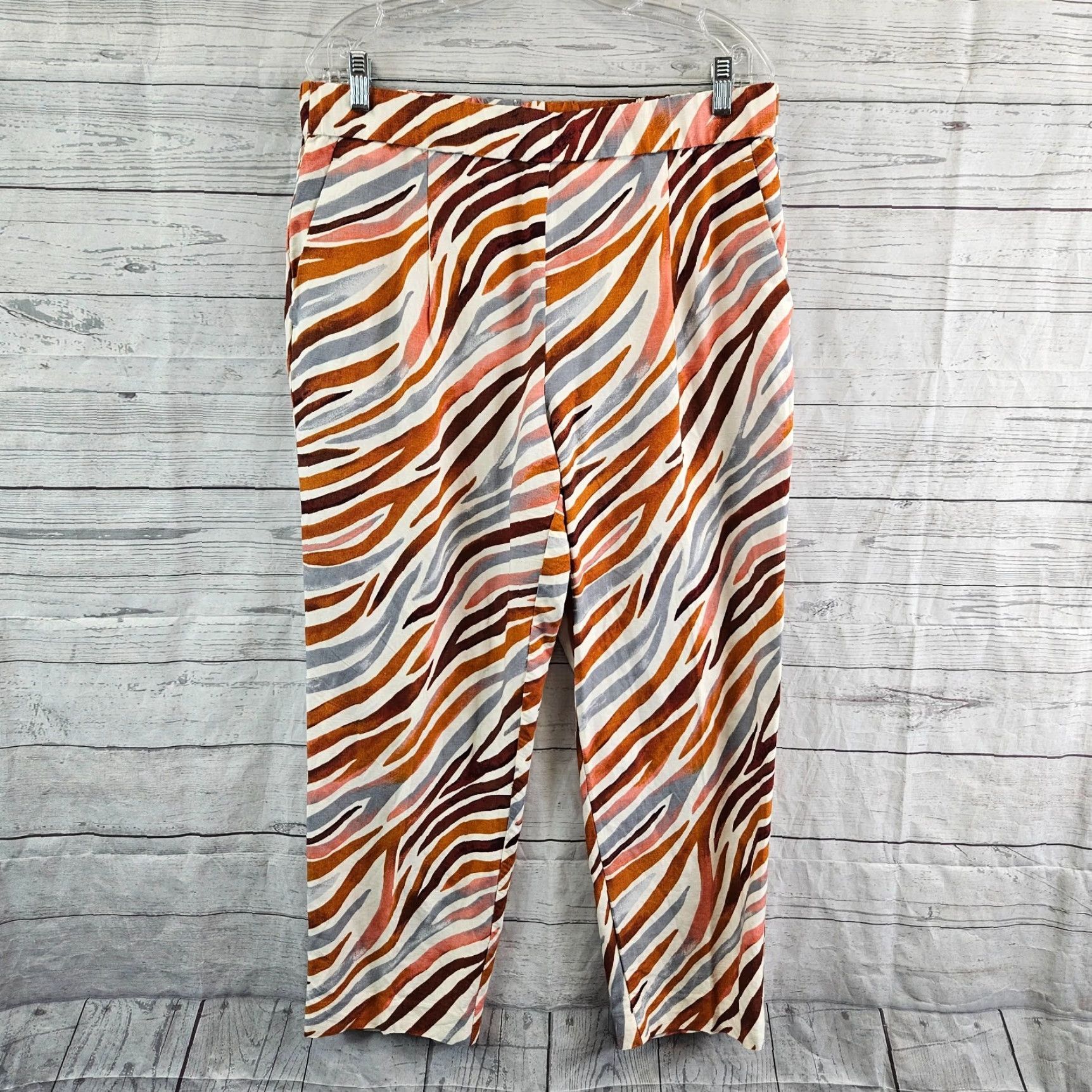 Ann Taylor Ann Taylor Womens Cropped Pants Size Large Brown Animal Print Linen Rayon Size 36" / US 14 / IT 50 - 2 Thumbnail