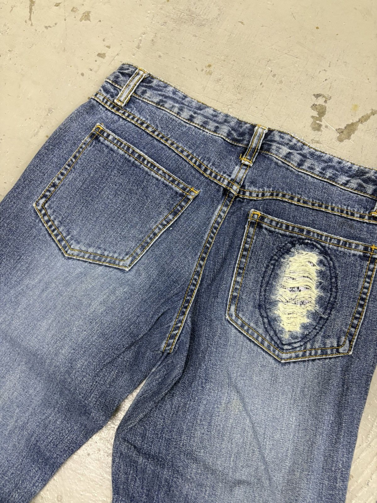 If Six Was Nine Beast Flared Distress Denim Jeans Size US 28 / EU 44 - 7 Thumbnail