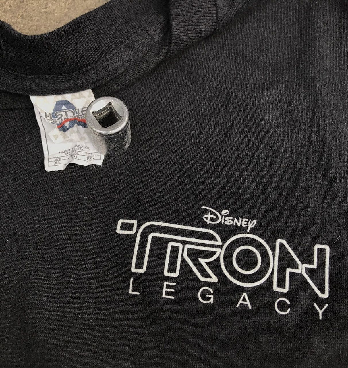 Disney × Vintage Vintage Y2K Tron Legacy Daft Punk Disney Promo Movie Tee Size US XL / EU 56 / 4 - 6 Thumbnail