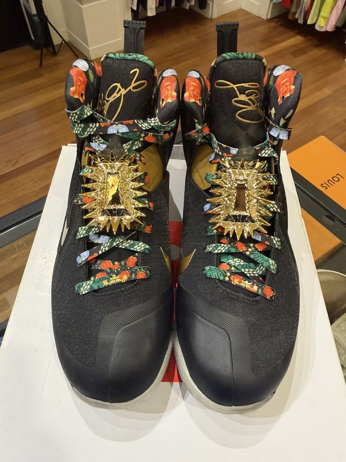 Nike Nike Lebron 9 ‘Watch the Throne’ Size US 12 / EU 45 - 4 Thumbnail