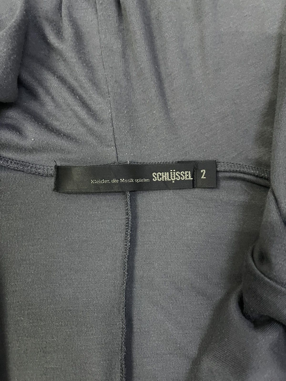 Japanese Brand Schlüssel japan ‘assasin asymmetrical light active sweater Size US S / EU 44-46 / 1 - 8 Thumbnail