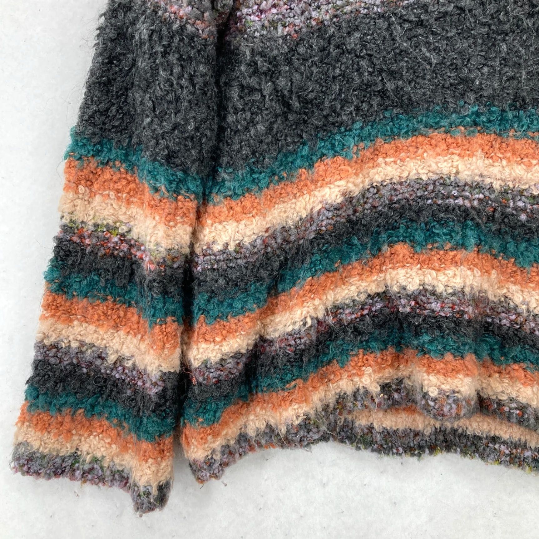 Anthropologie Anthropologie Moth Striped Boucle Turtleneck Sweater Medium Wool Mohair Italy Womens Pullover Color Multicolor Size M Size M / US 6-8 / IT 42-44 - 4 Thumbnail