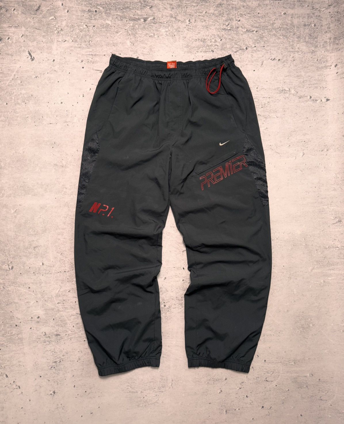 Nike × Vintage NIKE VINTAGE BASIC LOGO OVERSIZE BAGGY PANTS Size US 34 / EU 50 - 1 Thumbnail