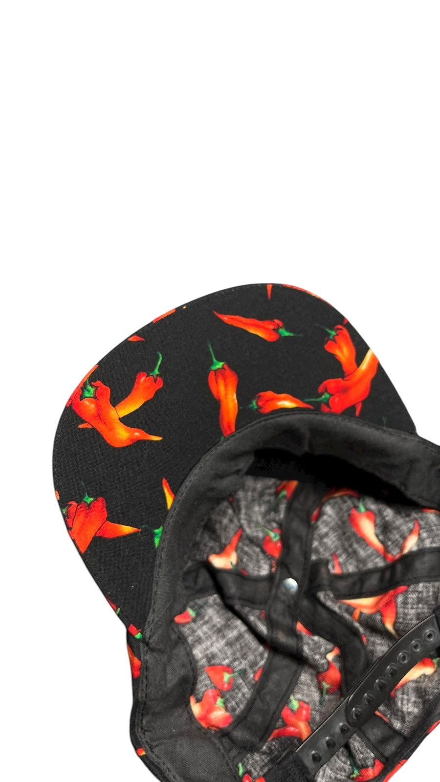 Hot Topic Y2K Black and red chili pepper print snapback cap Size ONE SIZE - 5 Thumbnail