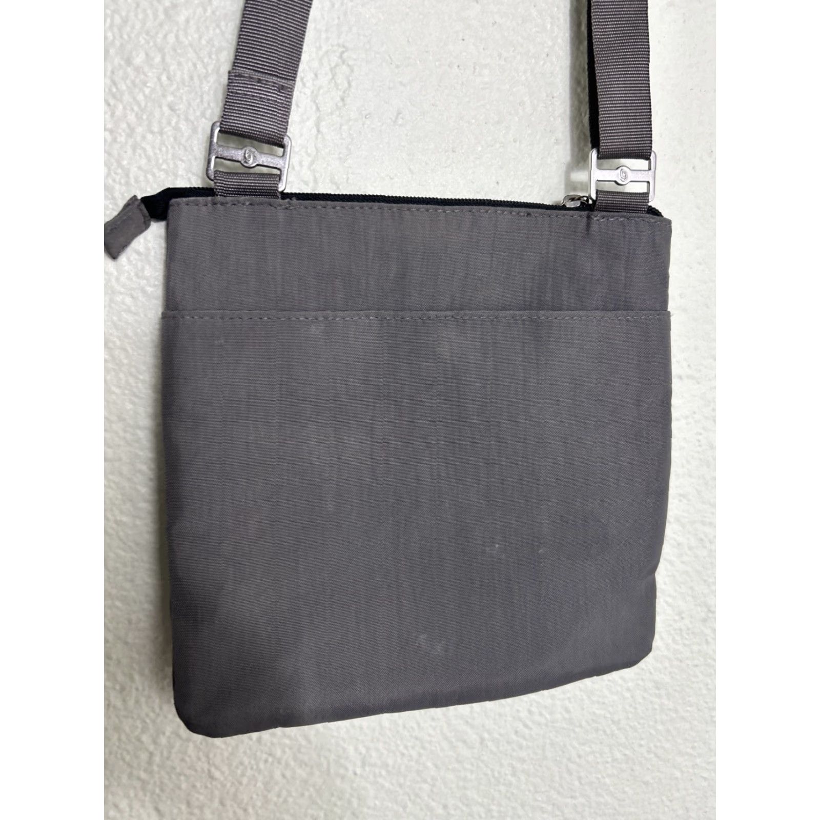 Vintage Baggallini Crossbody Bag Small Gray Nylon Adjustable Strap Women Purse 9x9 Size ONE SIZE - 7 Thumbnail