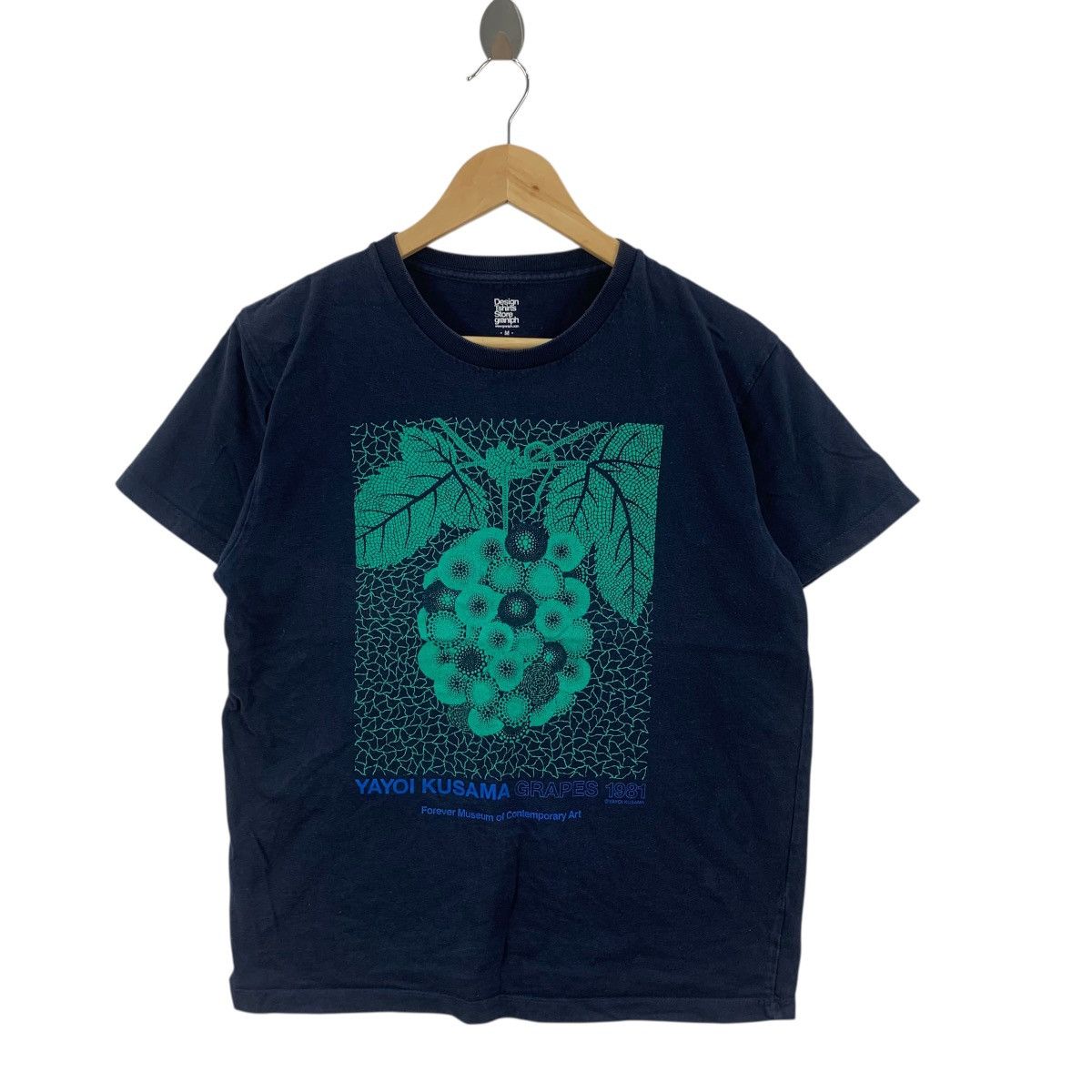 Yayoi Kusama YAYOI KUSAMA GRAPES 1981 Painting Contemporary Art Tee Shirt Size M / US 6-8 / IT 42-44 - 4 Thumbnail