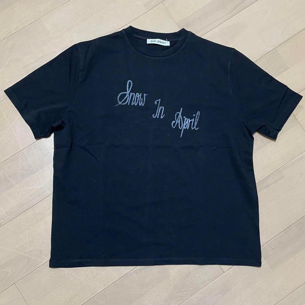 Snow in April tee