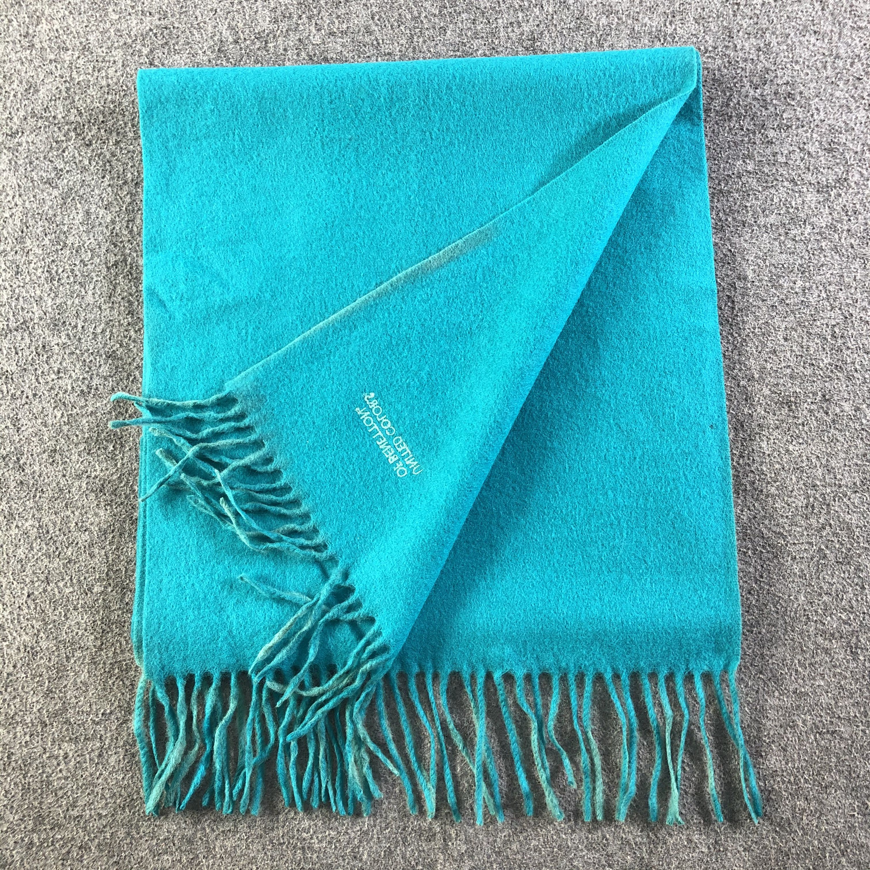 United Colors Of Benetton United Colors Of Benetton Scarf / Muffler / Neckwear Size ONE SIZE - 9 Thumbnail