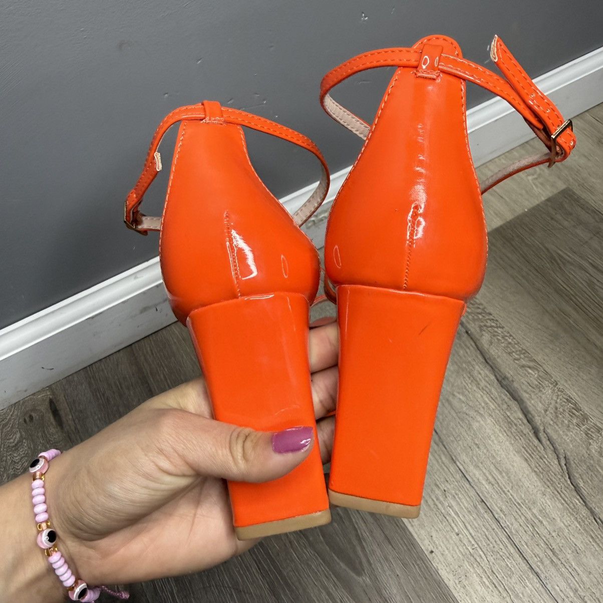 Rogue Rouge! Bright Orange Patent Strappy Ankle-Wrap Heels Size US 7.5 / IT 37.5 - 5 Thumbnail