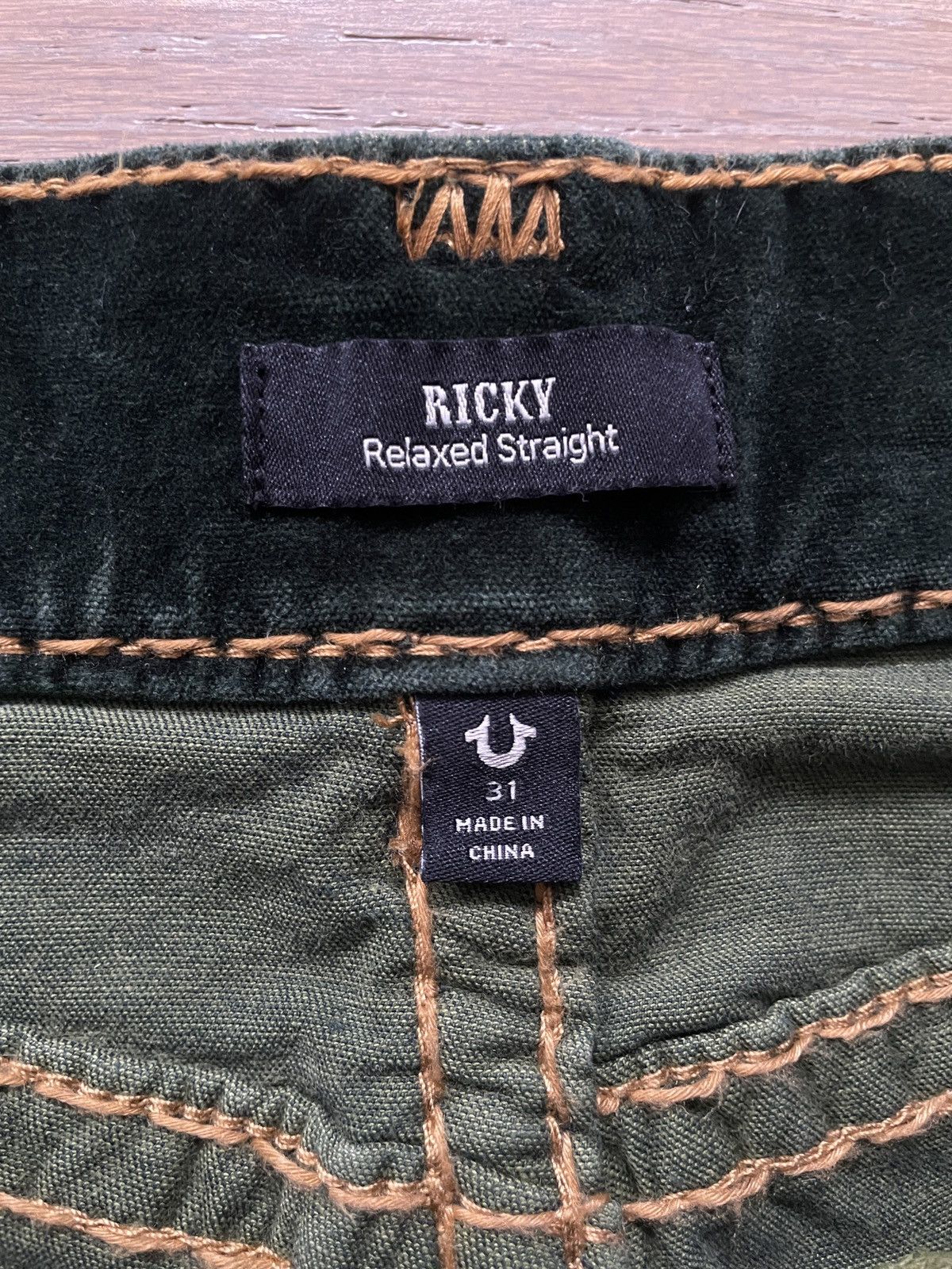 True Religion TRUE RELIGION - CONSTANTINE - RICKY RELAXED STRAIGHT Size US 31 - 13 Thumbnail