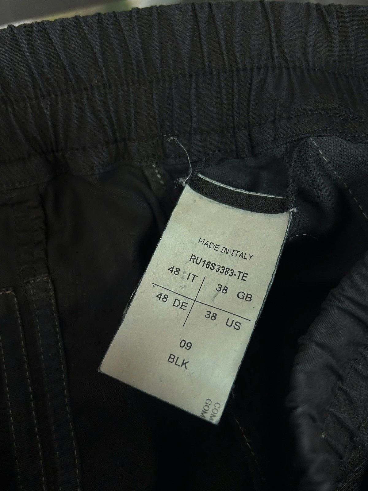 Rick Owens Rick Owens FW18 Drawcord Sarouel Shorts Size US 31 - 4 Thumbnail