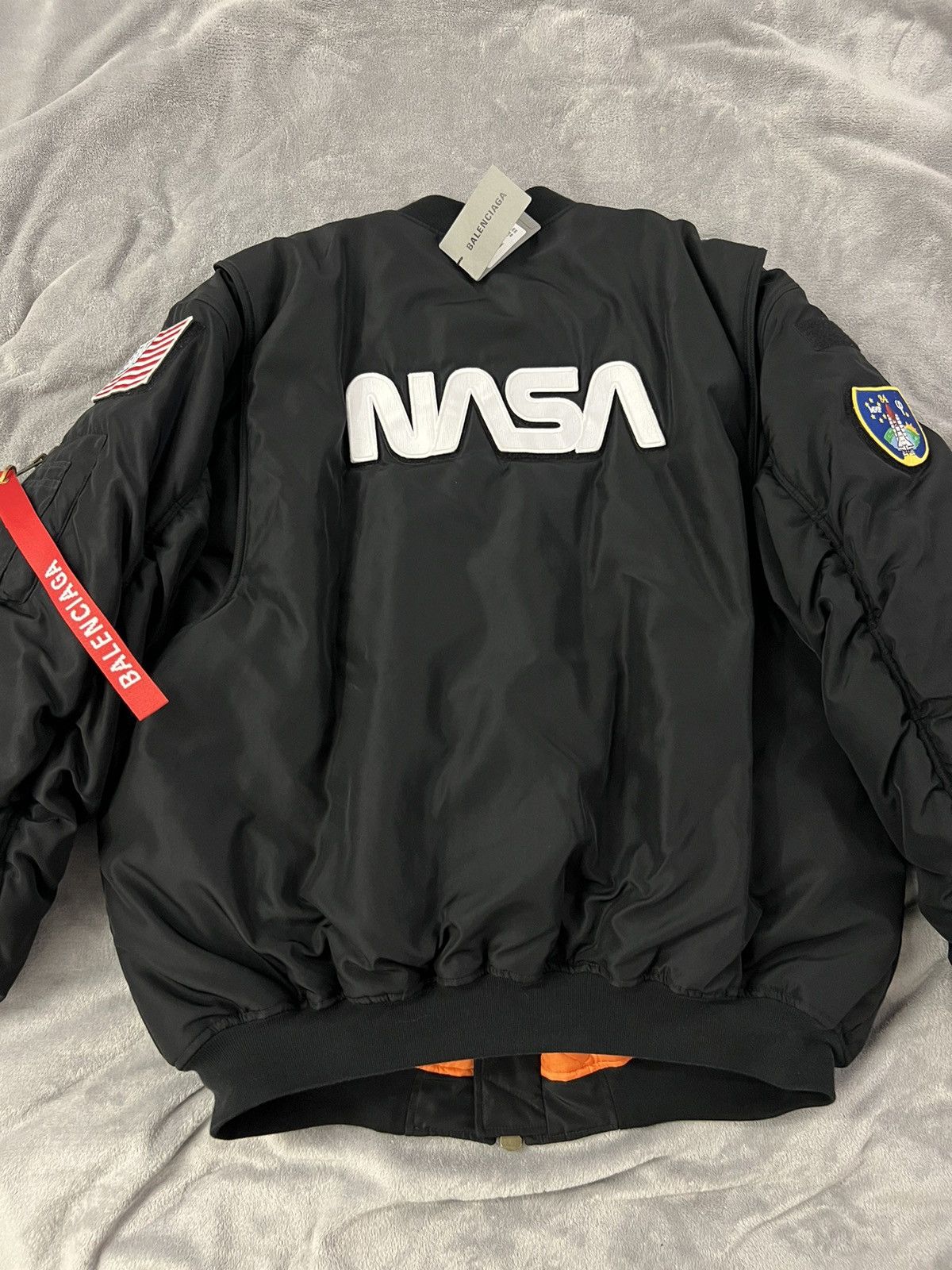 Balenciaga Balenciaga NASA bomber jacket Size US L / EU 52-54 / 3 - 9 Thumbnail