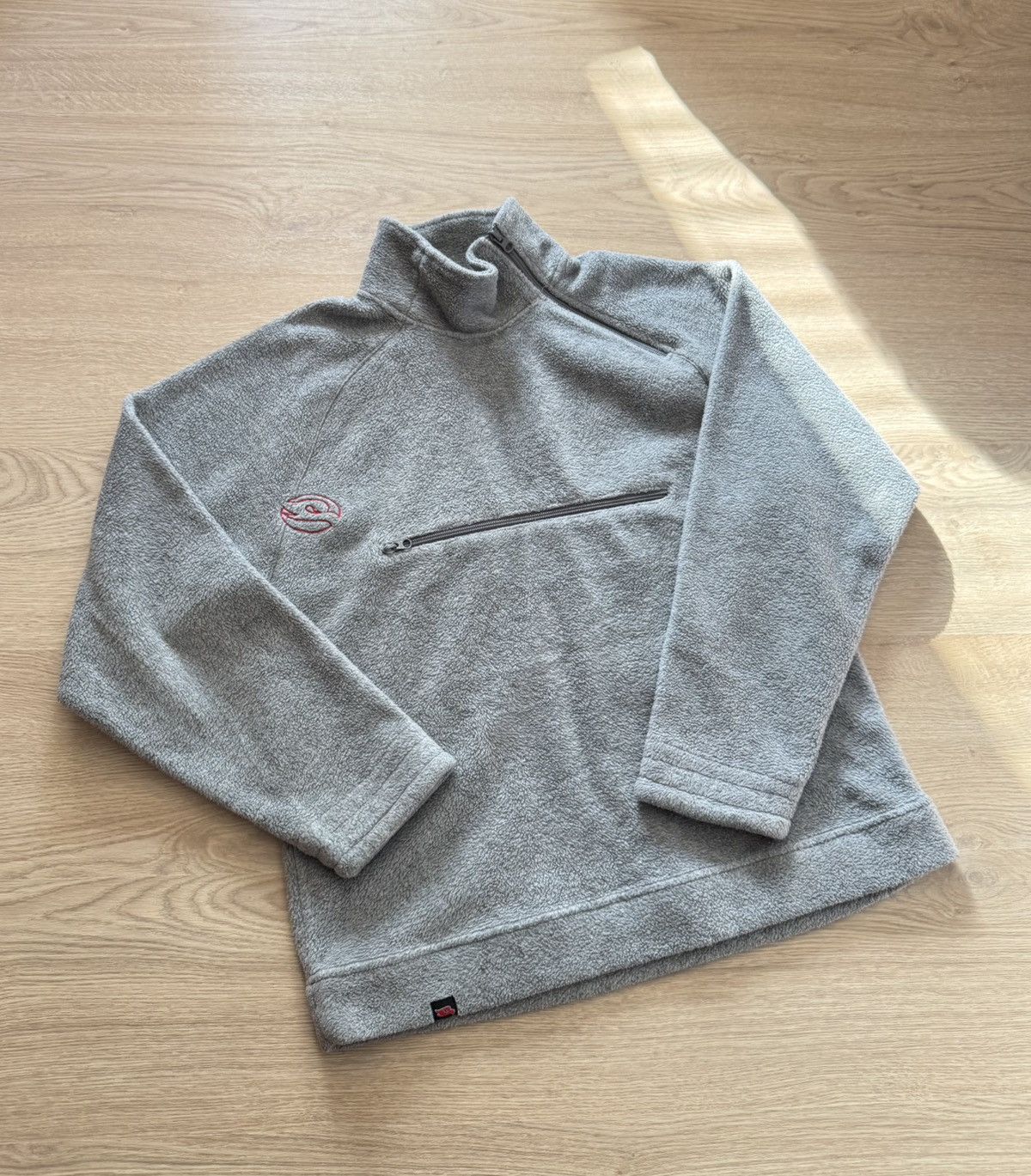Hawk Vintage 00’s Hawk Skateboarding y2k Fleece Pullover Size US S / EU 44-46 / 1 - 1 Thumbnail