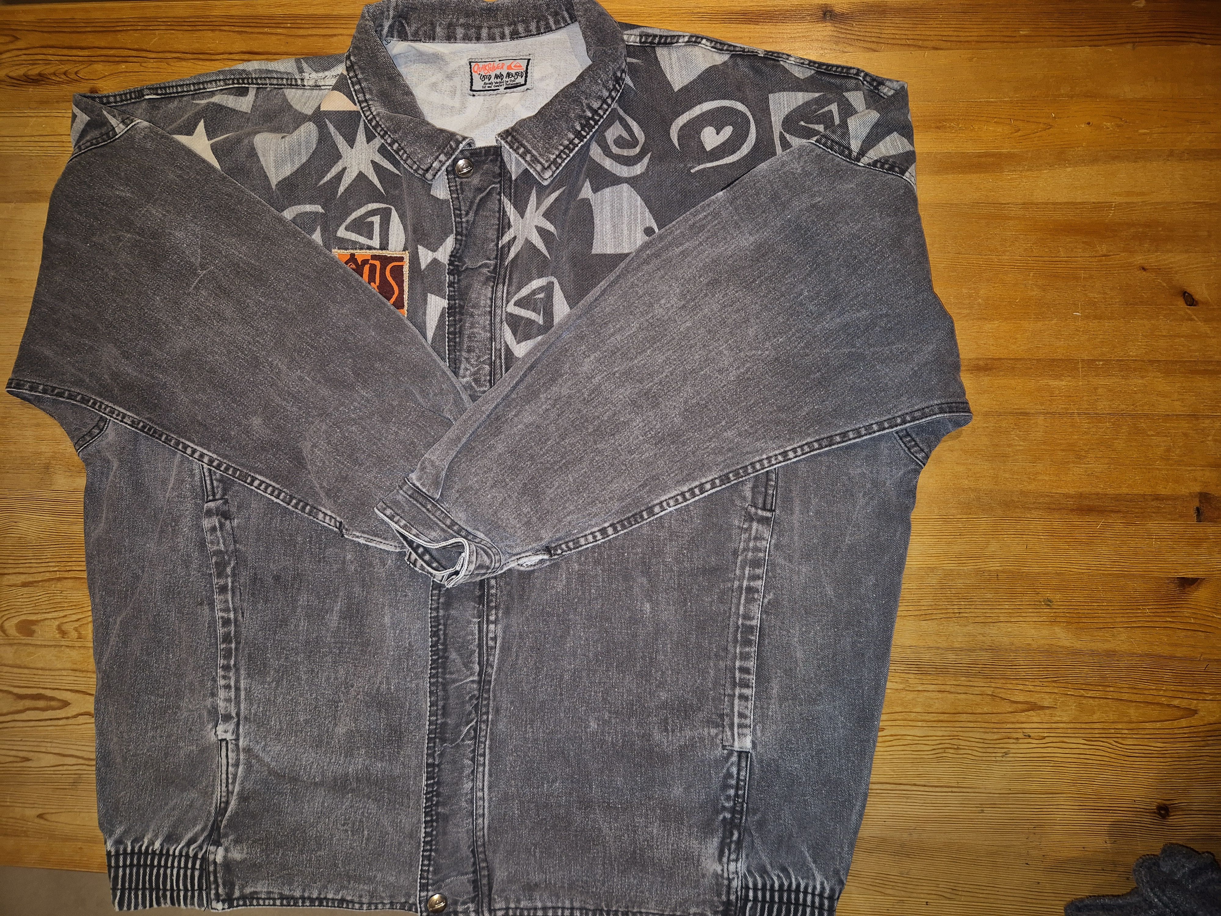 Quiksilver Quiksilver Used and Abused Rare 1988 Denium Jacket Size XL Size US XL / EU 56 / 4 - 2 Thumbnail