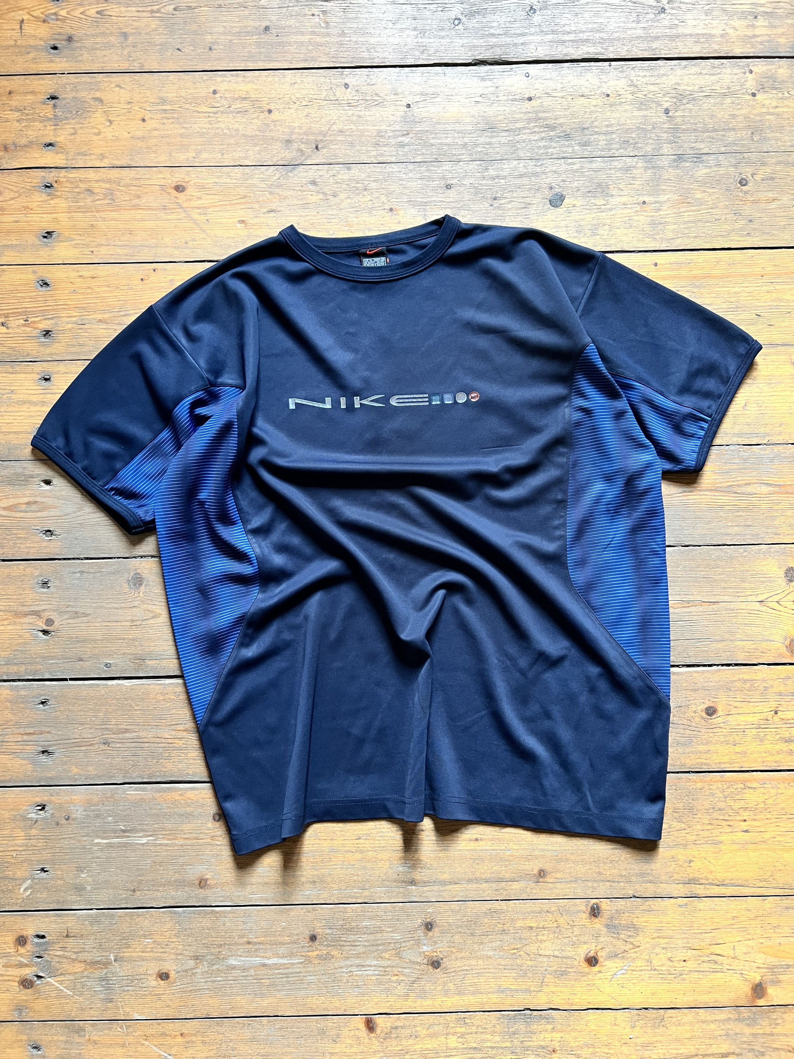Nike Nike Sport Tn Style Tee befor Tn 1997 Size US XL / EU 56 / 4 - 1 Thumbnail