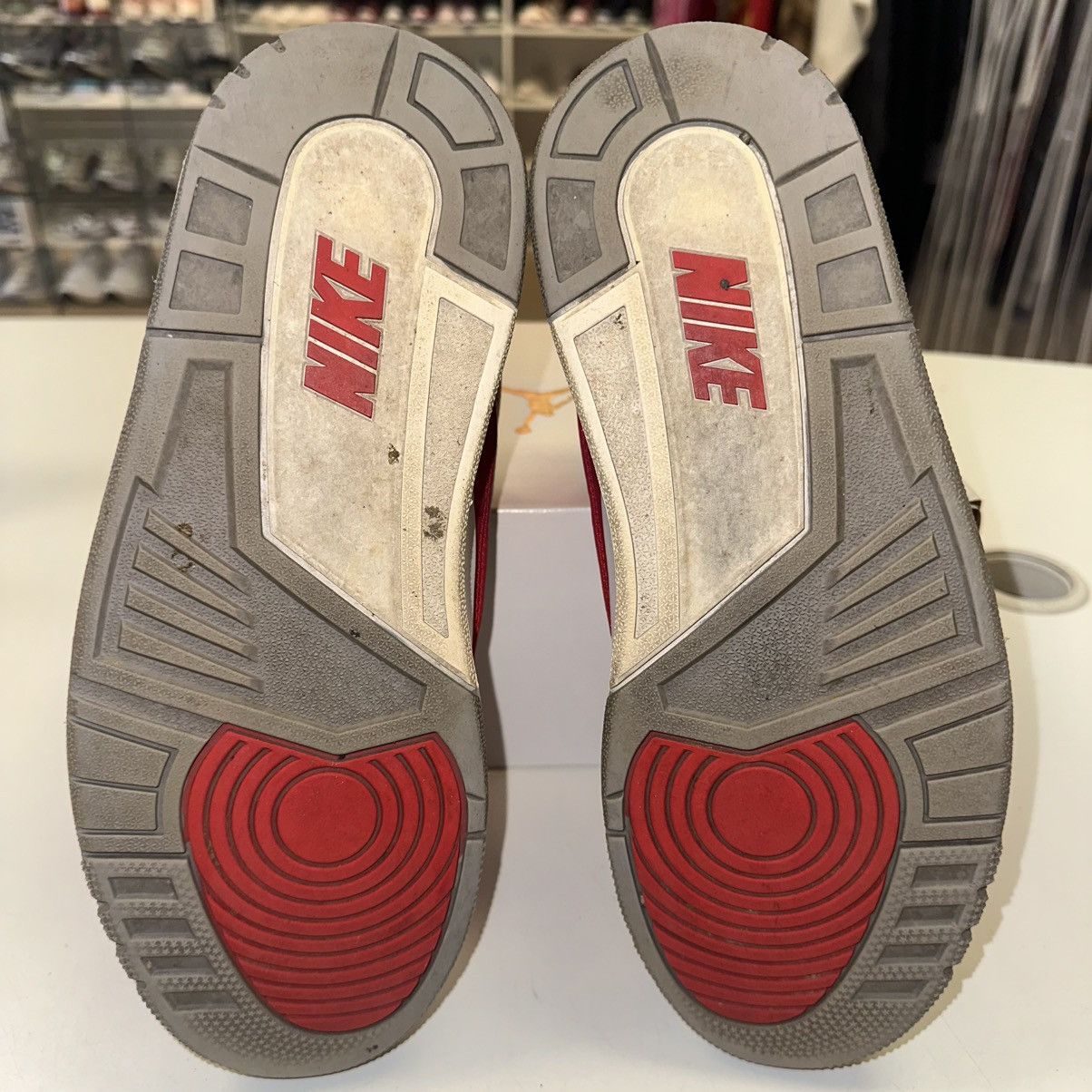 Jordan Brand Size 9 - Air Jordan 3 Retro SE Mid Unite (CK5692-600) Size US 9 / EU 42 - 5 Thumbnail