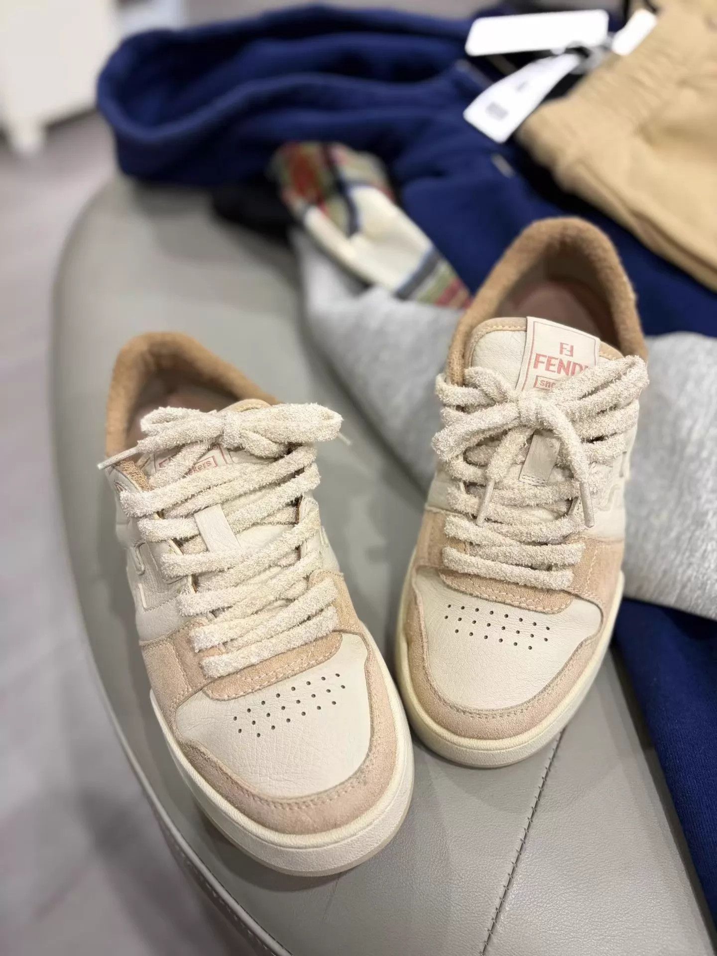Fendi Fendi Match milk tea sneakers women's 38 98 new Size US 7.5 / IT 37.5 - 1 Thumbnail